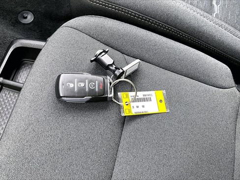 Certified 2025 RAM 1500 Tradesman w/ Night Edition image 30