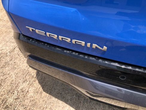 New 2026 GMC Terrain AT4 image 40