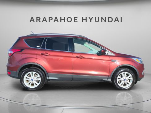 Used 2018 Ford Escape SEL image 11