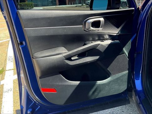 Certified 2023 Kia Sorento S image 27