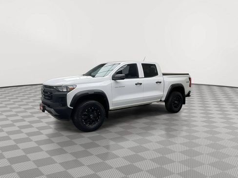 Used 2023 Chevrolet Colorado Trail Boss w/ Advanced Trailering Package AWD/4WD image 35