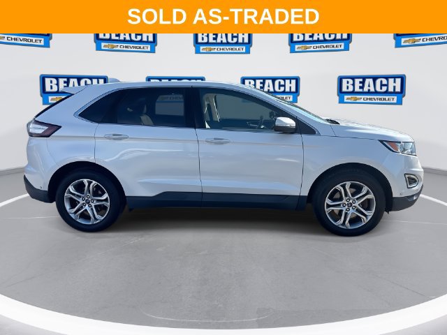 Used 2017 Ford Edge Titanium w/ Equipment Group 302A FWD image 9