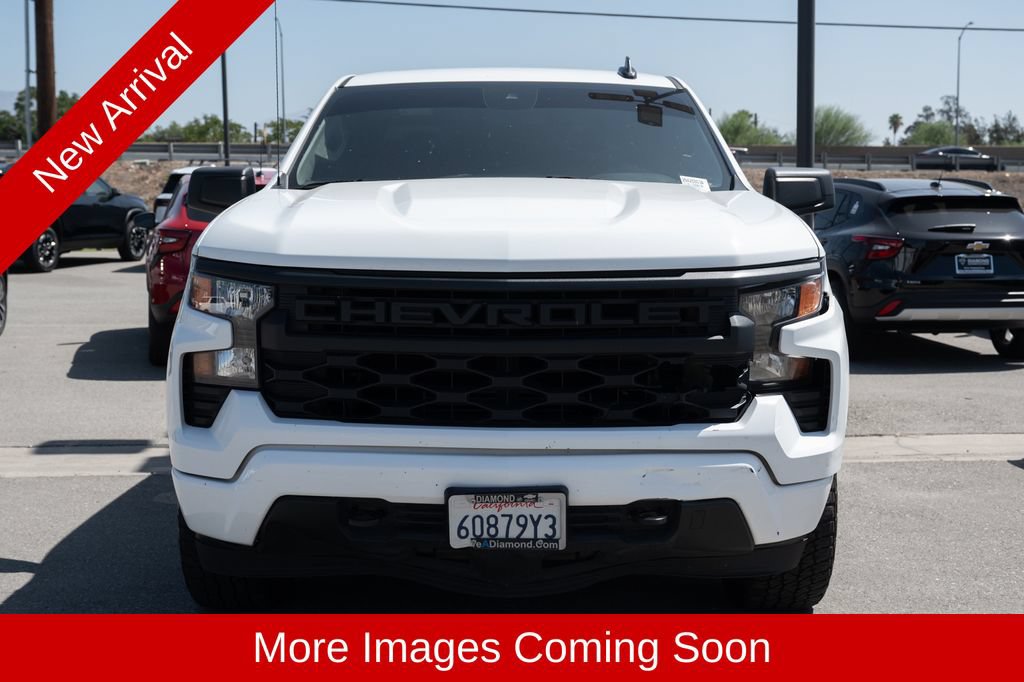 Used 2024 Chevrolet Silverado 1500 Custom AWD/4WD image 2