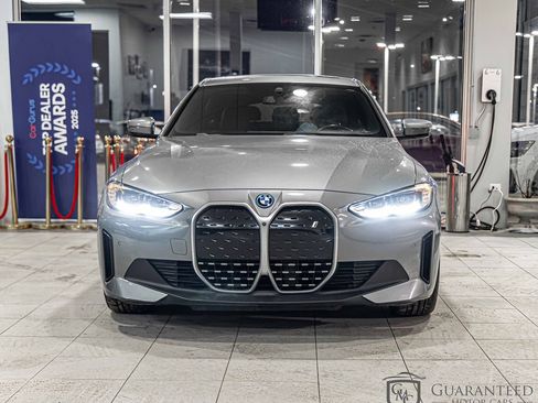 Used 2023 BMW i4 eDrive35 w/ Premium Package image 2
