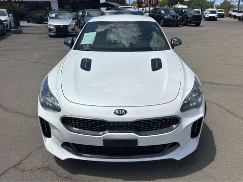 Used 2018 Kia Stinger GT RWD image 2