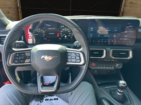 Used 2024 Ford Mustang GT Premium w/ GT Performance Package RWD image 19