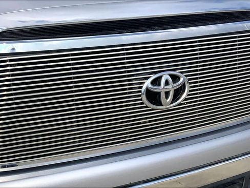 Used 2012 Toyota Tundra Dbl 5.7L V8 6-Spd AT image 28