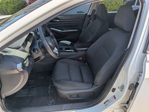 Used 2020 Nissan Altima 2.5 S FWD image 10