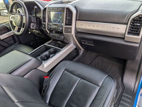 Used 2020 Ford F250 Lariat w/ Lariat Value Package image 48