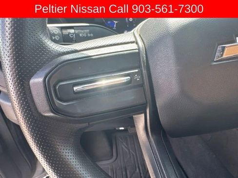 Used 2024 Chevrolet Colorado W/T RWD image 12