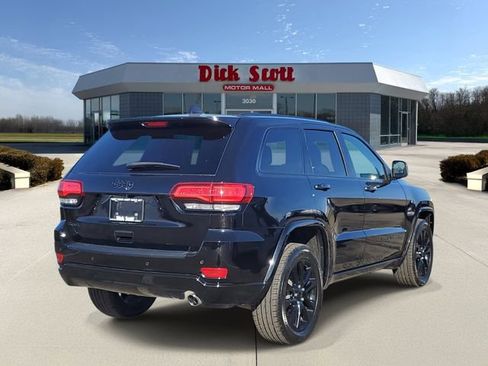 Certified 2020 Jeep Grand Cherokee Altitude image 4