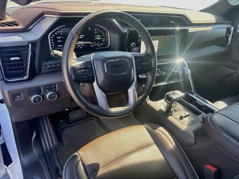 Used 2023 GMC Sierra 1500 Denali w/ Denali Reserve Package RWD image 10