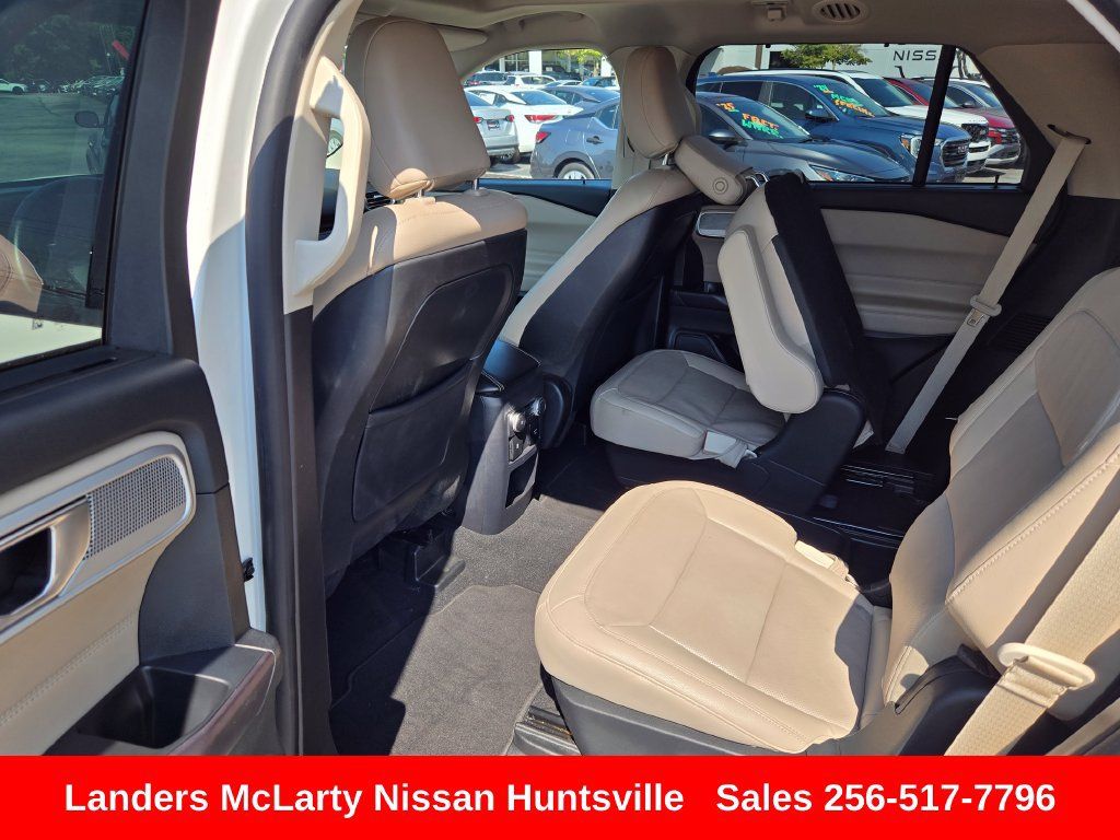 Used 2020 Ford Explorer Limited w/ Class III Trailer Tow Package AWD/4WD image 14