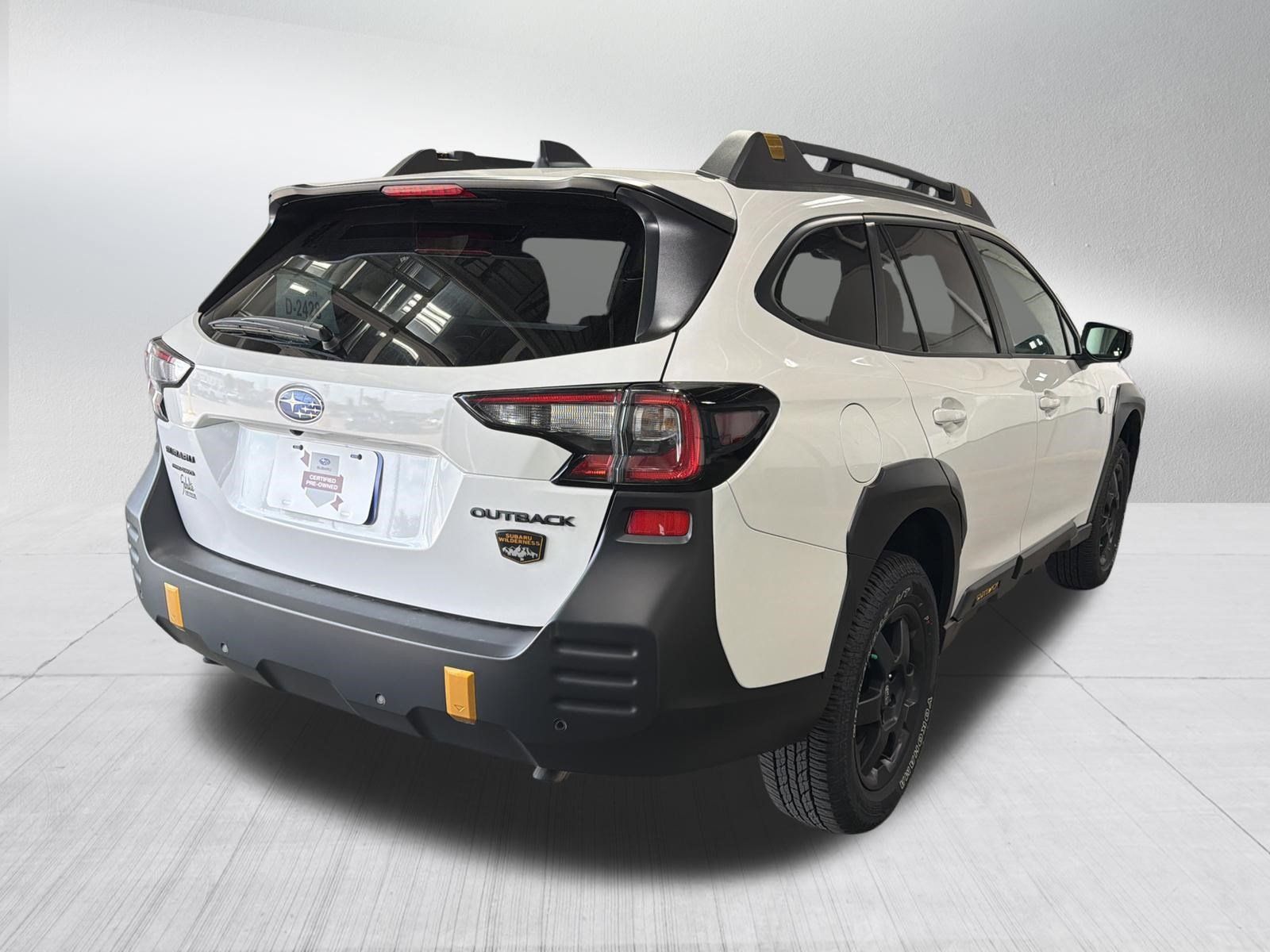 Used 2025 Subaru Outback Wilderness AWD/4WD image 7