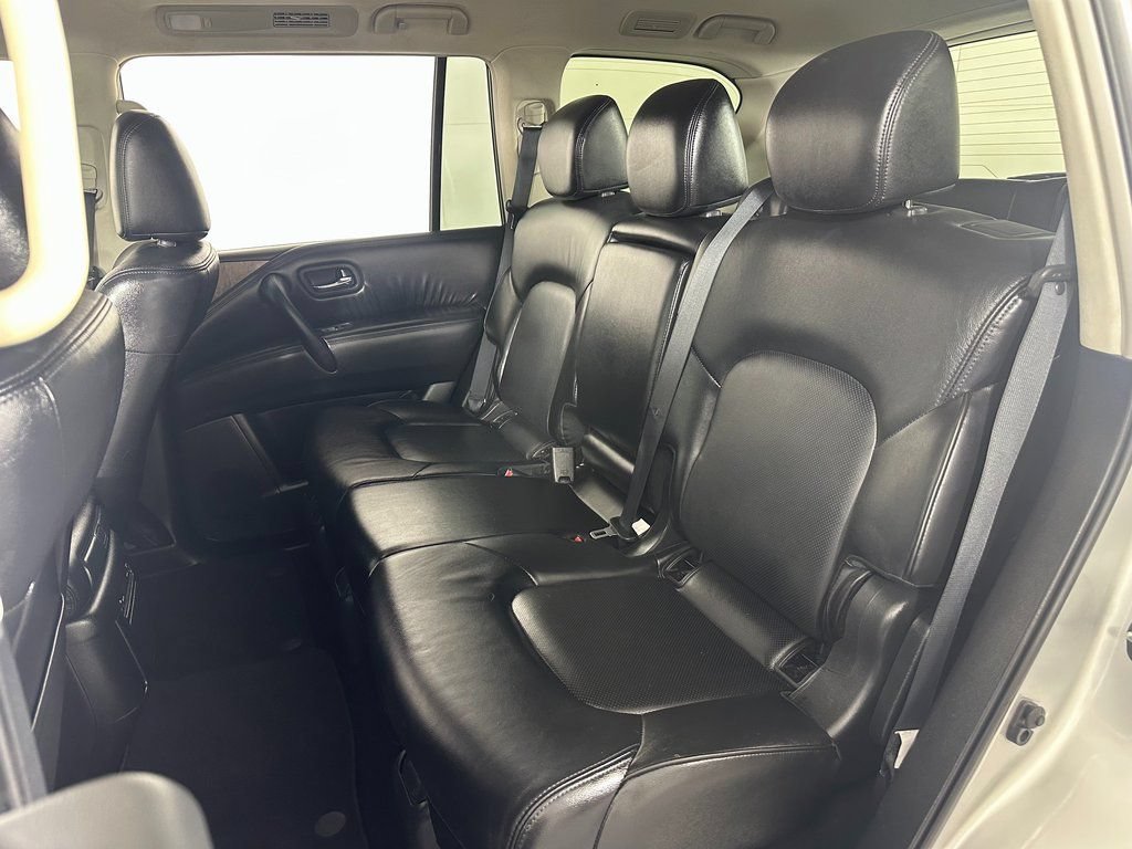 Used 2024 Nissan Armada SL AWD/4WD image 16