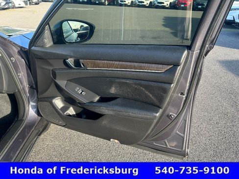 Used 2022 Honda Accord Touring image 13