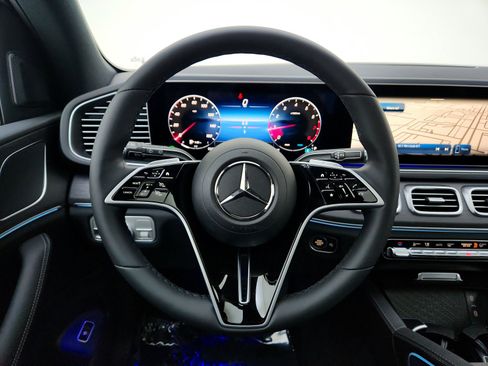 Certified 2025 Mercedes-Benz GLE 350 4MATIC image 18