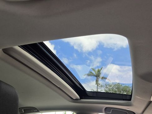 Used 2025 Honda Accord SE image 18