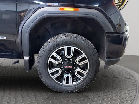 Used 2022 GMC Sierra 2500 AT4 w/ Gooseneck/5TH Wheel Package AWD/4WD image 21