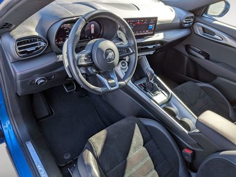 Certified 2024 Dodge Hornet R/T image 11