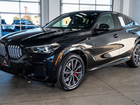 Used 2023 BMW X6 xDrive40i w/ M Sport Package image 11