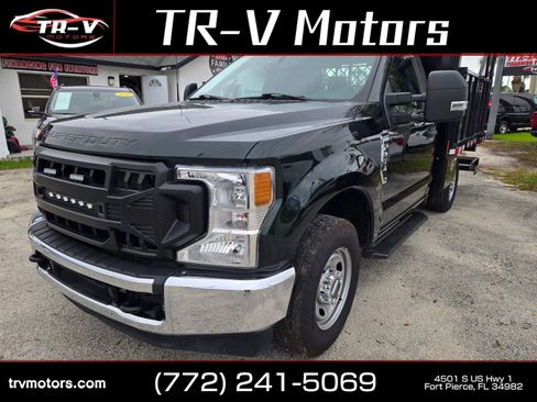 Used 2022 Ford F250 XL w/ Power Equipment Group RWD image 1