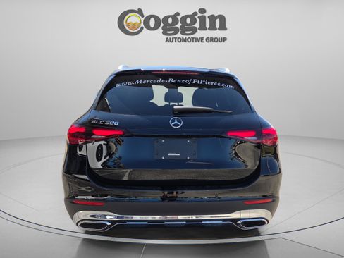 Used 2026 Mercedes-Benz GLC 300 image 5