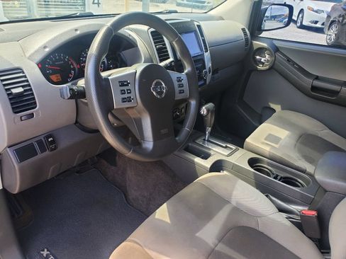 Used 2014 Nissan Xterra X AWD/4WD image 16