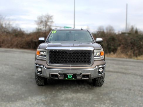 Used 2015 GMC Sierra 1500 SLT w/ SLT Crew Cab Value Package image 2