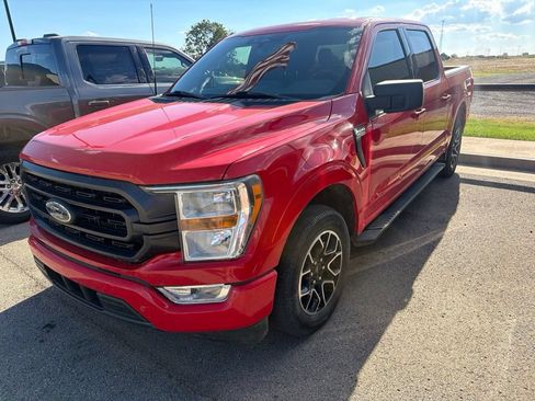 Used 2022 Ford F150 XLT w/ Equipment Group 301A Mid RWD image 2