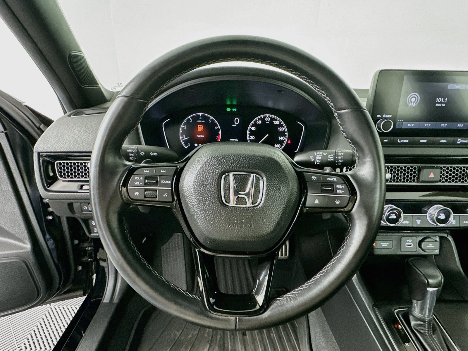 Used 2024 Honda Civic Sport image 11