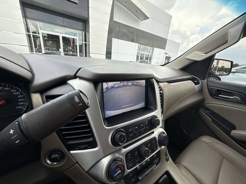 Certified 2019 GMC Yukon XL SLT w/ Open Road Package RWD image 21