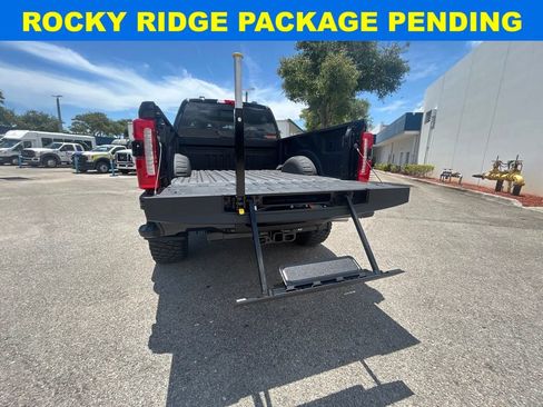 New 2025 Ford F350 Lariat w/ Lariat Ultimate Package image 37