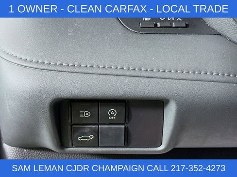 Used 2023 Toyota Highlander XLE image 10