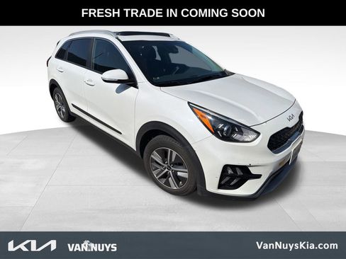 Used 2022 Kia Niro EX Premium FWD image 2