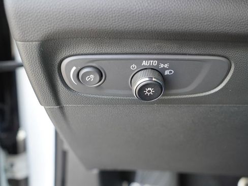 Certified 2023 Buick Envision Preferred w/ Sport Touring Package image 24