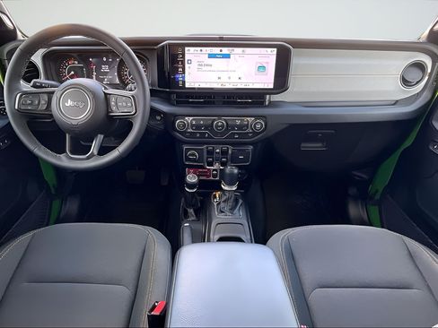 Used 2026 Jeep Wrangler Unlimited Sport AWD/4WD image 7