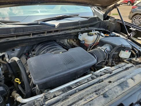 Used 2023 Chevrolet Silverado 1500 ZR2 w/ Technology Package AWD/4WD image 17