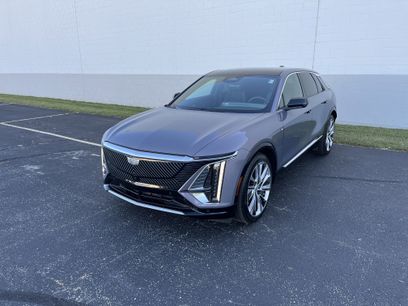 Used 2025 Cadillac Lyriq Luxury w/ LPO, Floor Liner Package