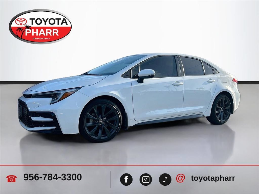 Used 2024 Toyota Corolla SE FWD image 1