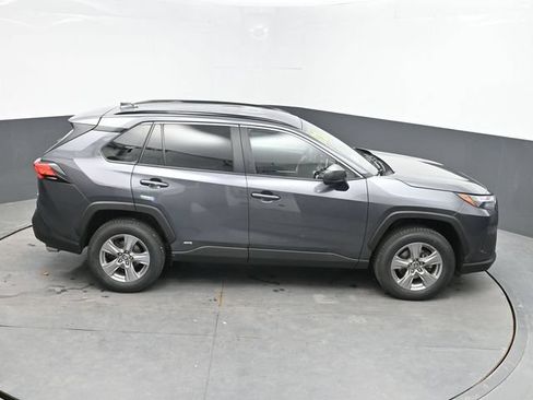 Used 2023 Toyota RAV4 LE AWD/4WD image 33