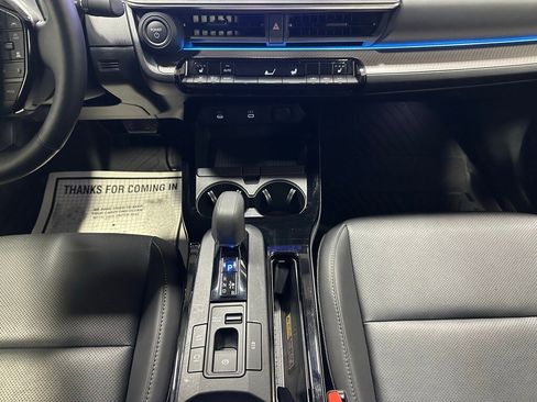 Used 2025 Toyota Prius XLE image 36