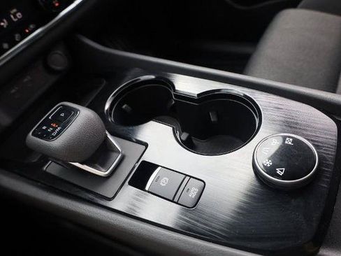 Certified 2025 Nissan Rogue SV AWD/4WD image 15