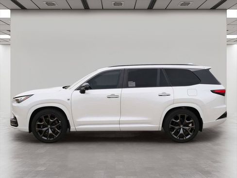 New 2026 Lexus TX 500h AWD image 3