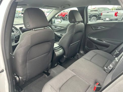 Used 2023 Chevrolet Malibu LS FWD image 35