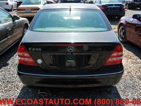 Used 2006 Mercedes-Benz C 230 Sedan image 6