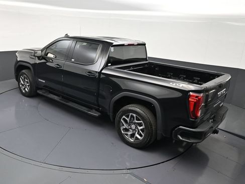 Used 2023 GMC Sierra 1500 Elevation RWD image 11