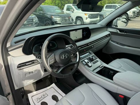 Used 2025 Hyundai Palisade SEL image 3