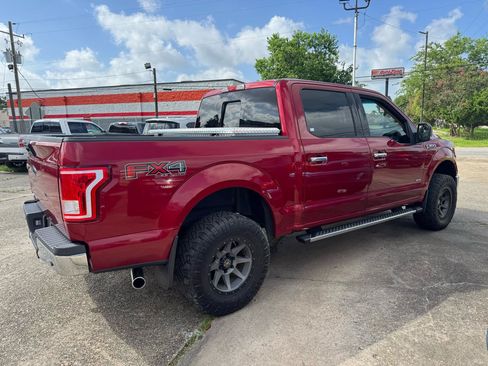 Used 2016 Ford F150 XLT w/ Equipment Group 302A Luxury AWD/4WD image 4
