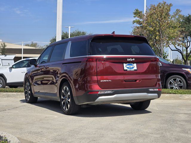 Certified 2024 Kia Carnival EX FWD image 6